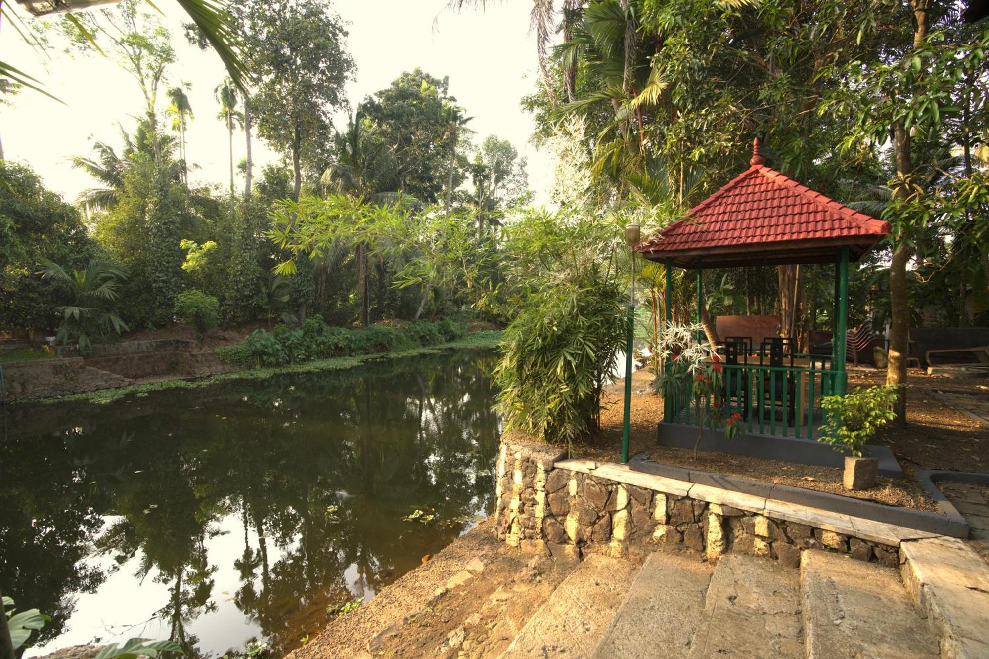 Garggi Backwater Retreat Hotel Kottayam Ngoại thất bức ảnh